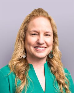 Elise Adler headshot